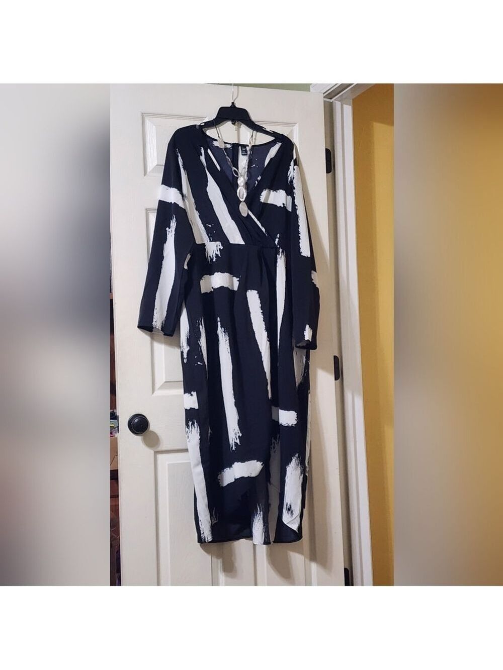 SHEIN Black and White Wrap Sundress FREE NECKLACE!! - Picture 4 of 5